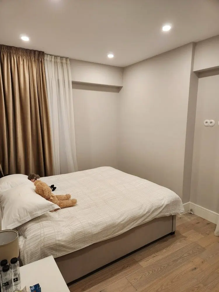 Apartment for sale 4 rooms residential compound with swimming pool, next to the forest, fully furnished