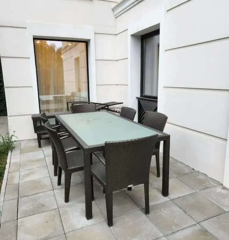 Apartment for sale 4 rooms residential compound with swimming pool, next to the forest, fully furnished
