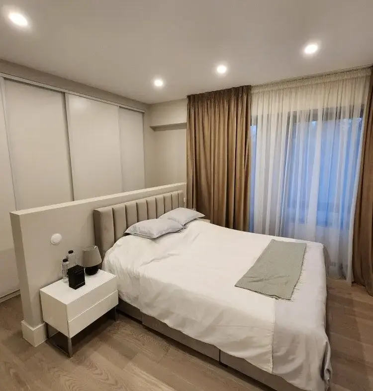 Apartment for sale 4 rooms residential compound with swimming pool, next to the forest, fully furnished