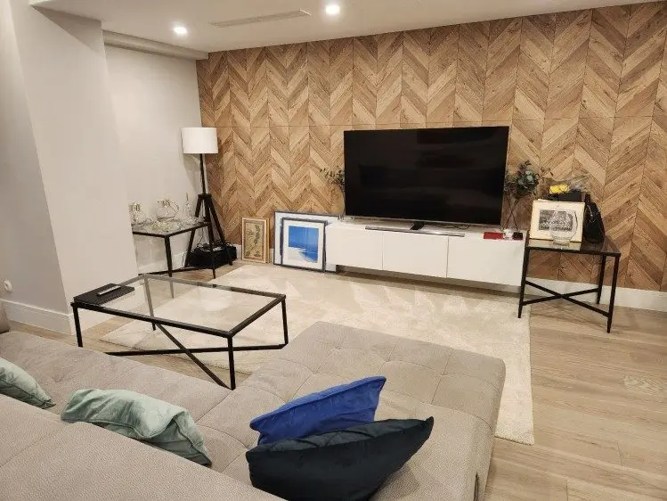 Apartment for sale 4 rooms residential compound with swimming pool, next to the forest, fully furnished