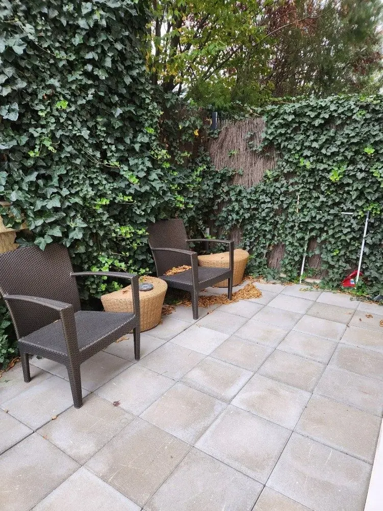 Apartment for sale 4 rooms residential compound with swimming pool, next to the forest, fully furnished