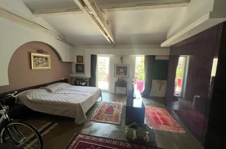 Apartment for sale 5 rooms Otopeni, Bucharest 374 sqm