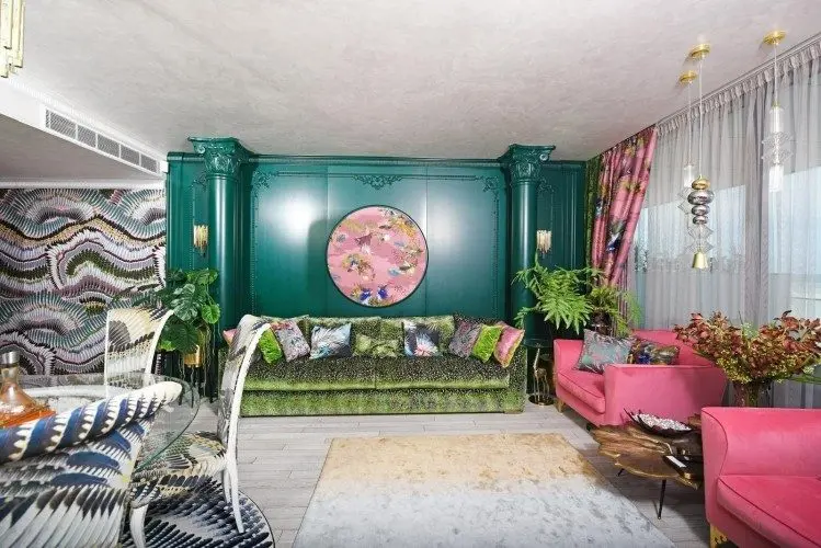 Apartment full of charm and color for sale on the Black Sea shore – Mamaia, Constanța County
