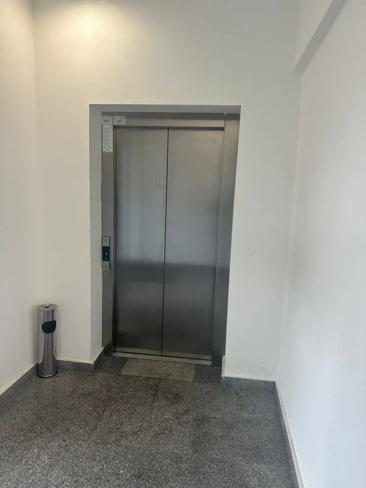 apartament-cu-terasa-de-vanzare-2-camere-zona-padurea-baneasa-bucuresti-rgt41621-3-1 Apartment with Terrace for sale – 2 Rooms – Băneasa Forest Area, Bucharest