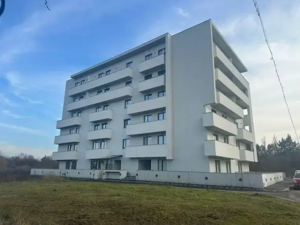 Apartment with Terrace and Garden for Sale – 2 Rooms – Băneasa Forest Area, Bucharest