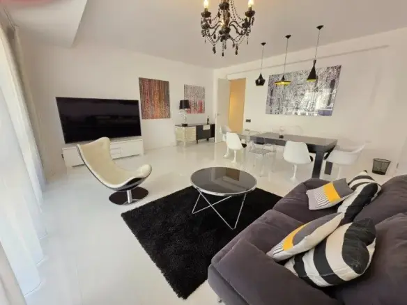 Apartment for sale 4 rooms Primaverii area, Bucharest 131.24 sqm