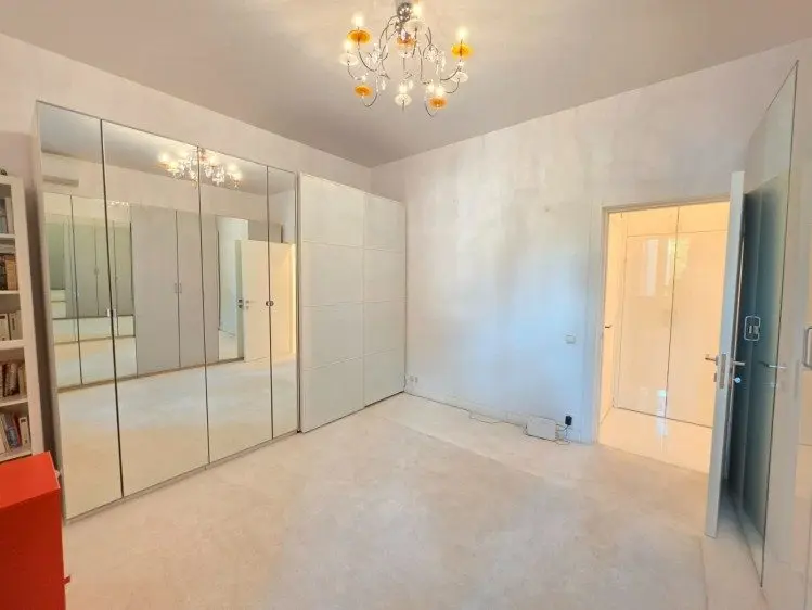 Apartment for sale 4 rooms Primaverii area, Bucharest 131.24 sqm