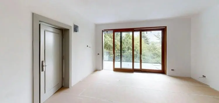 Apartment for sale 2 rooms, Sinaia area, Prahova county 86.7 sqm