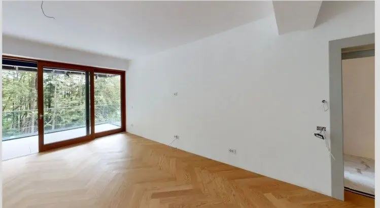 Apartment for sale 2 rooms, Sinaia area, Prahova county 86.7 sqm