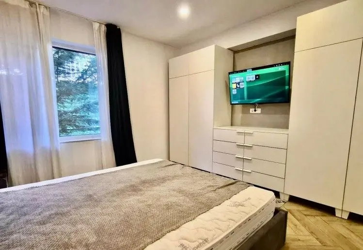 Apartment for sale 3 room, 70 sqm garden, Pipera area, Bucharest