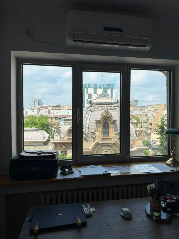 3 room apartment for sale Calea Victoriei area, Bucharest 93 sqm