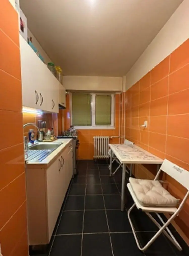 3 room apartment for sale Calea Victoriei area, Bucharest