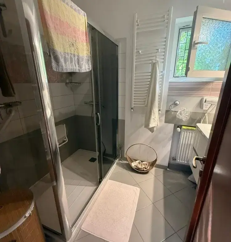Apartment for sale 4 rooms Dorobanti – Capitale area, Bucharest