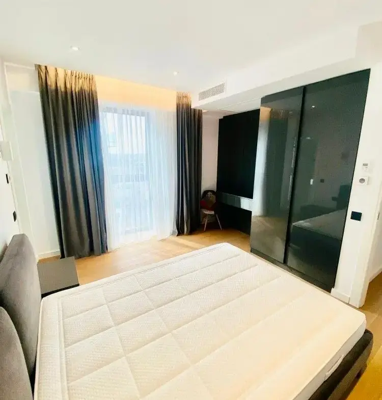Apartment for sale 3 rooms Herastrau area, Bucharest 93.5 sqm