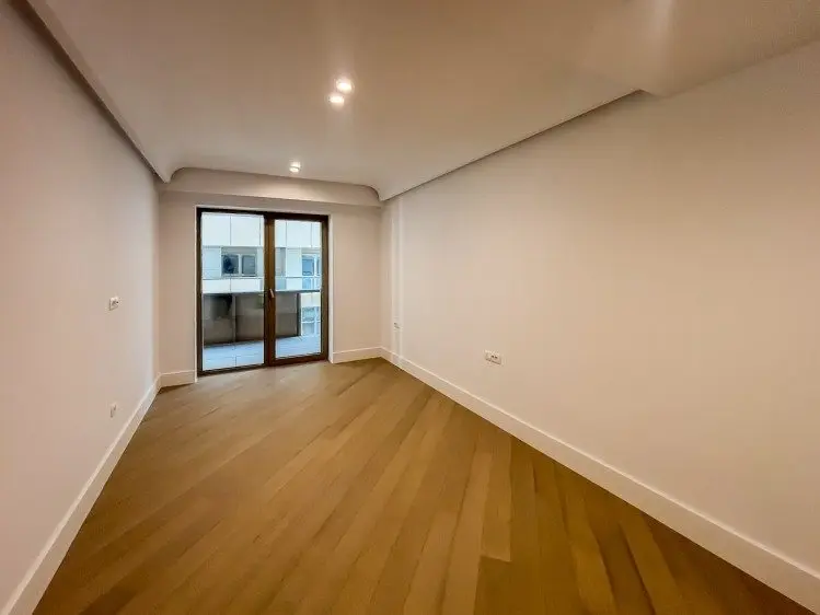 3 room apartment for sale Iancu Nicolae – Pipera area, Bucharest 77 sqm
