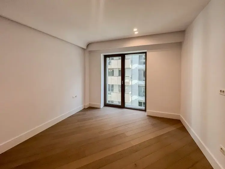 3 room apartment for sale Iancu Nicolae – Pipera area, Bucharest 77 sqm