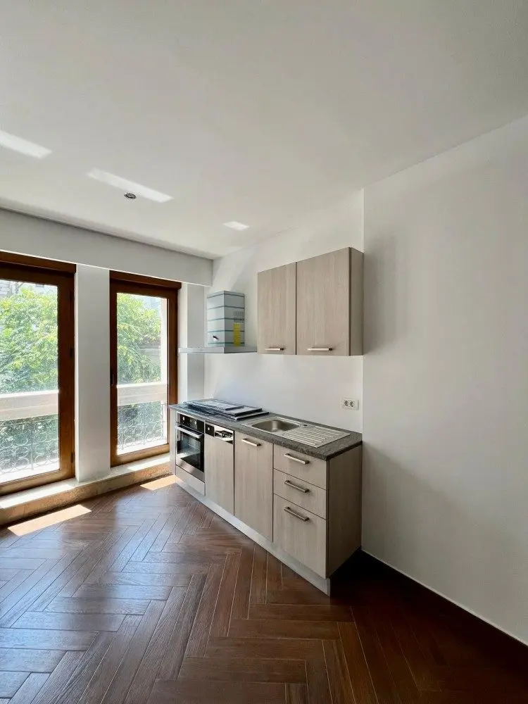Apartment for sale 3 rooms Beller Market – Dorobanti, Bucharest 178 sqm