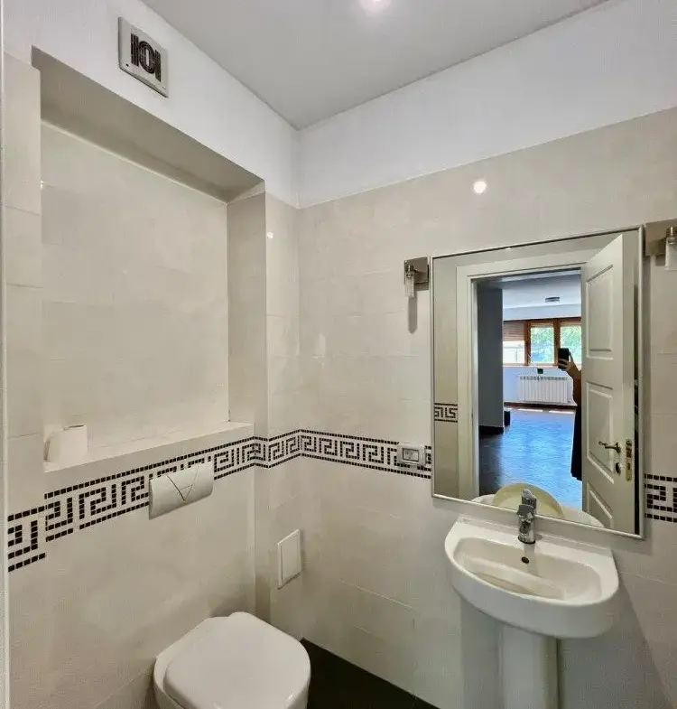 Apartment for sale 3 rooms Beller Market – Dorobanti, Bucharest 178 sqm