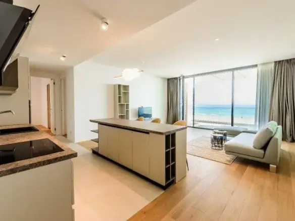 Apartment with amazing sea view for sale, 4 rooms Mamaia North, Constanta county
