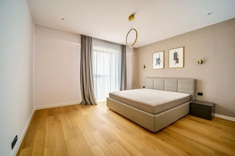 Apartment for sale 4 rooms Herastrau area, Bucharest 155 sqm