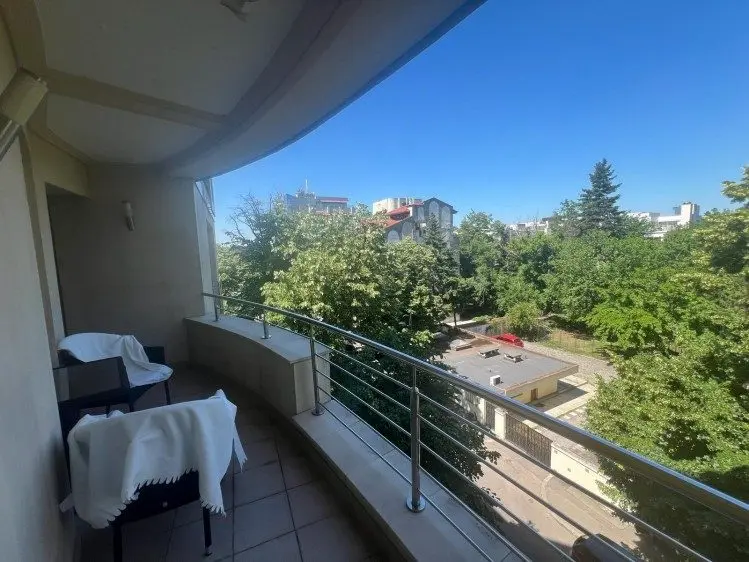 4 room apartment for sale Primaverii area, Bucharest 177 sqm