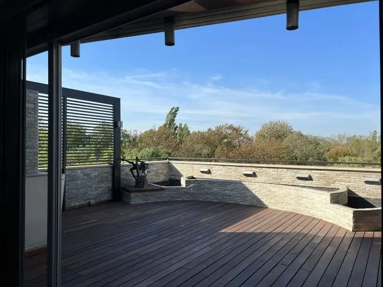 Penthouse for sale 7 rooms North area – Herastrau, Bucharest 488 sqm