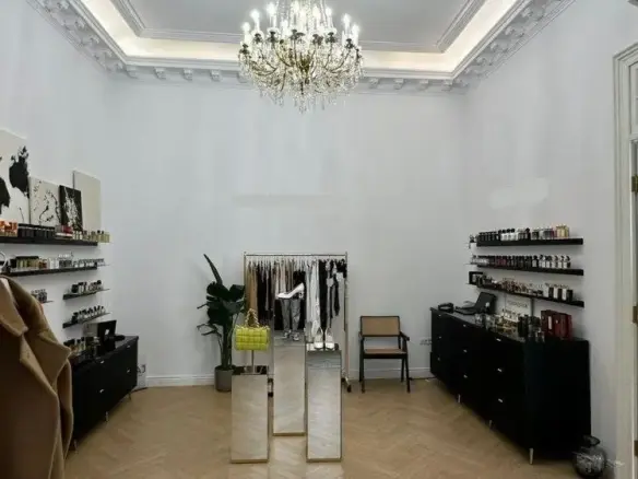 Apartment in villa for sale 4 rooms Calea Victoriei area, Bucharest