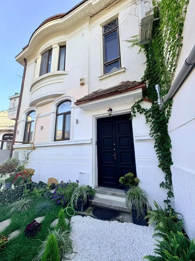 4 room apartment for sale in villa Universitate – Coltei area, Bucharest 118 sqm