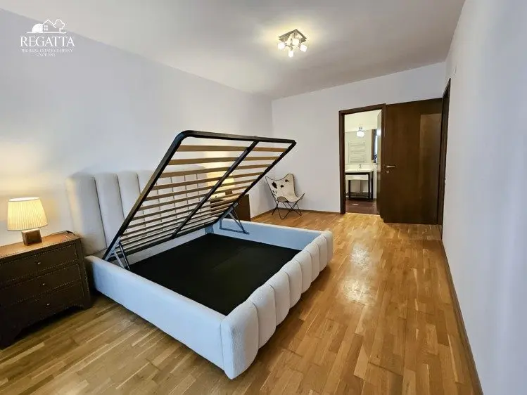Bright 3 room apartment for sale Cartierul Francez – Herastrau, Bucharest