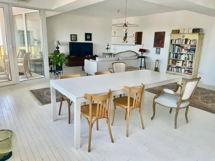 Beautiful apartment 3/4 rooms for sale Pipera – Baneasa Forest 140 sqm