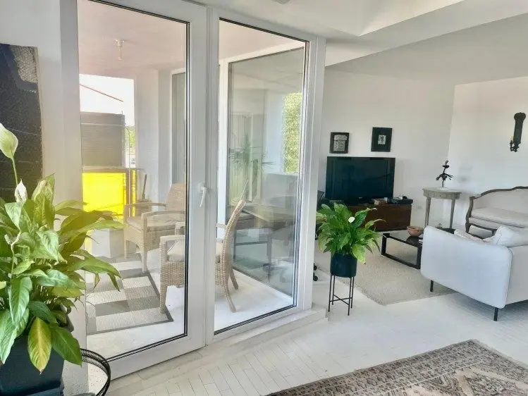 Beautiful apartment 3/4 rooms for sale Pipera – Baneasa Forest 140 sqm
