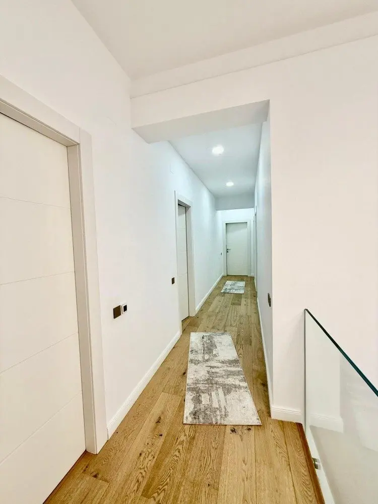 Apartment for sale duplex type 4 rooms Herastrau – Nordului area, Bucharest