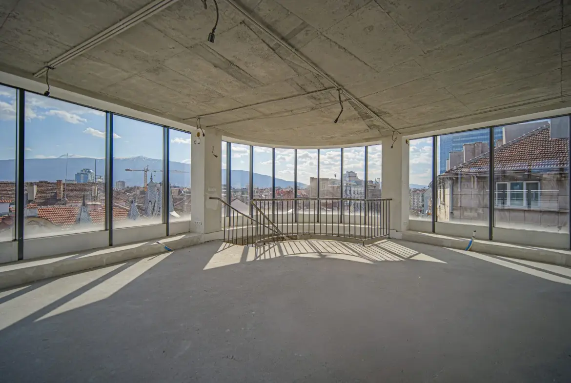 Exclusive penthouse in the city center with amazing views