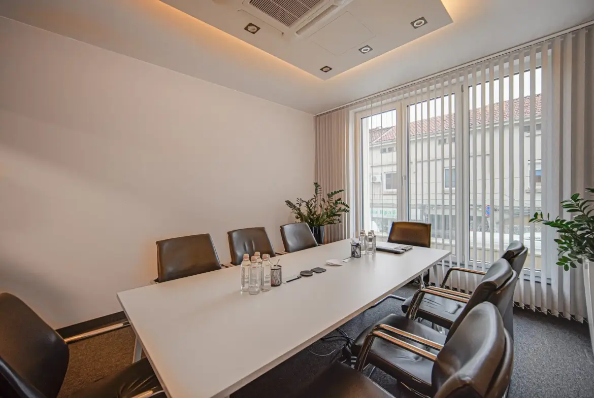 Exclusive office in Krasno Selo for sale
