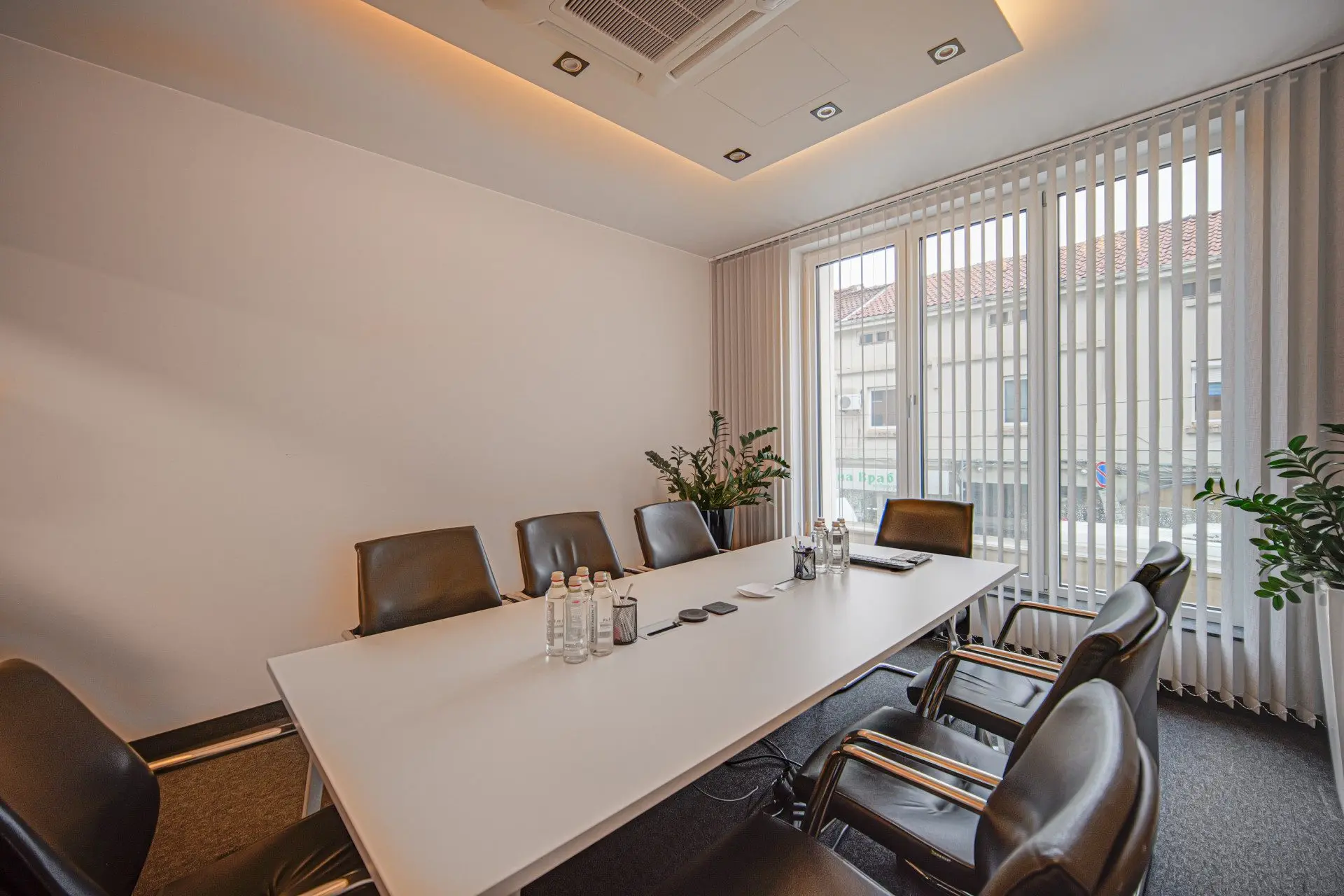 Exclusive office in Krasno Selo for sale