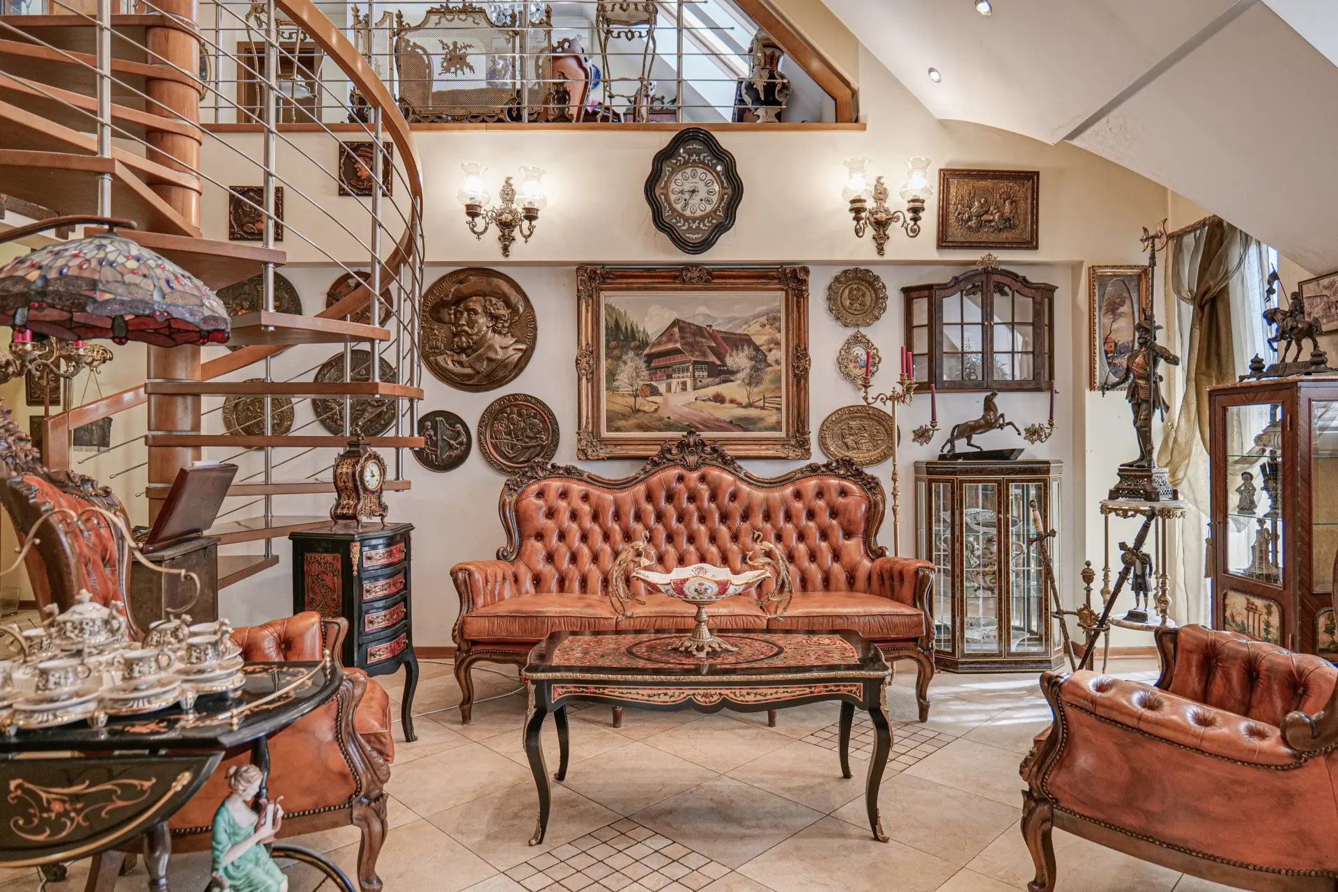 Aristocratic multi-room apartment with unique antiques in Mladost 1 for sale