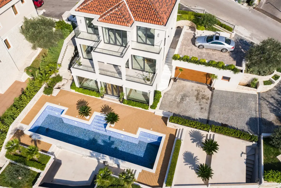 Luxury Villa – Blizikuce, Budva