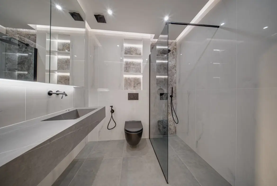 Luxurious two-bedroom apartment in an iconic, innovative building Kosher