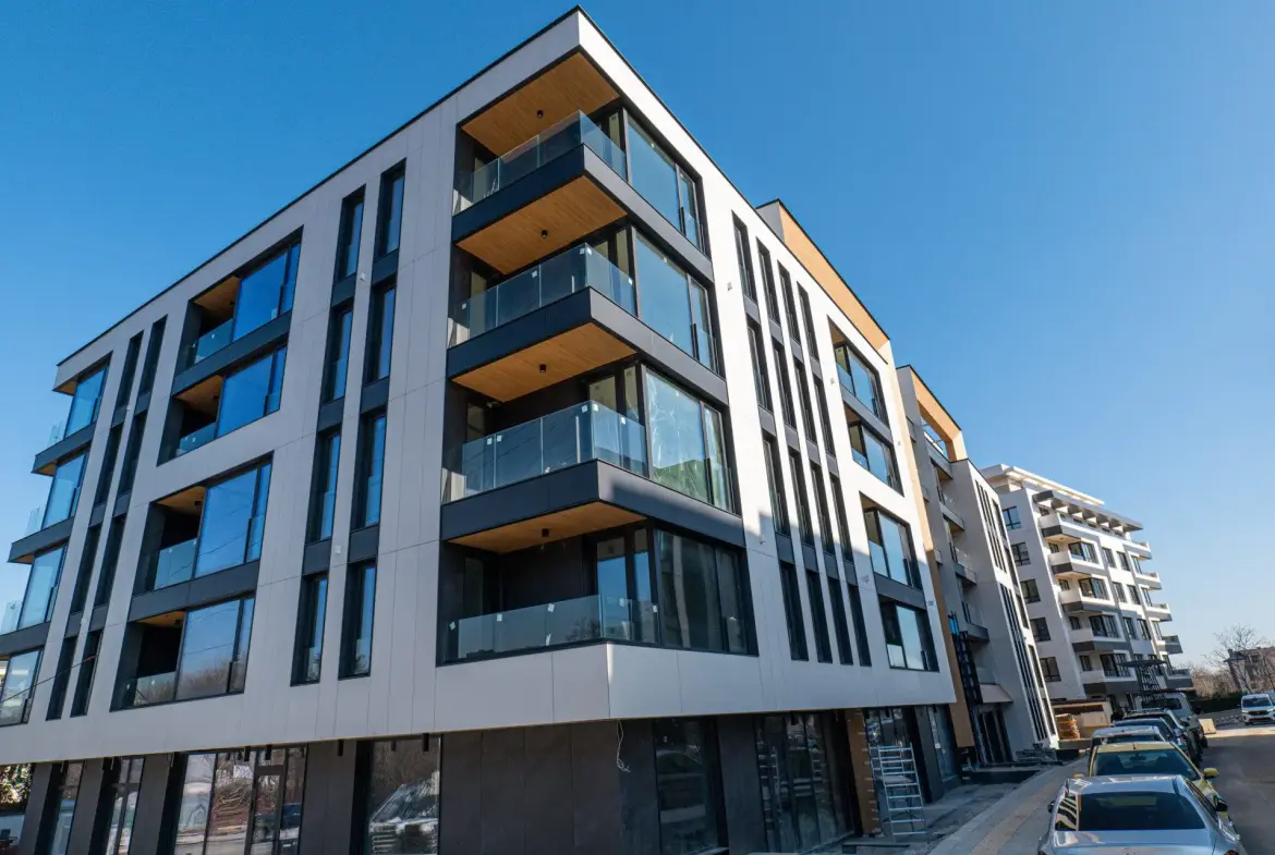 Apartment with a yard in a new luxury building in Krastova Vada for sale