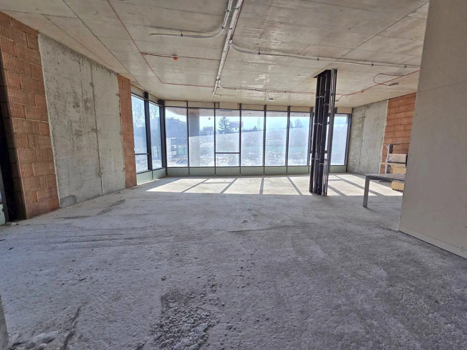 Office in a multifunctional building, class A for sale