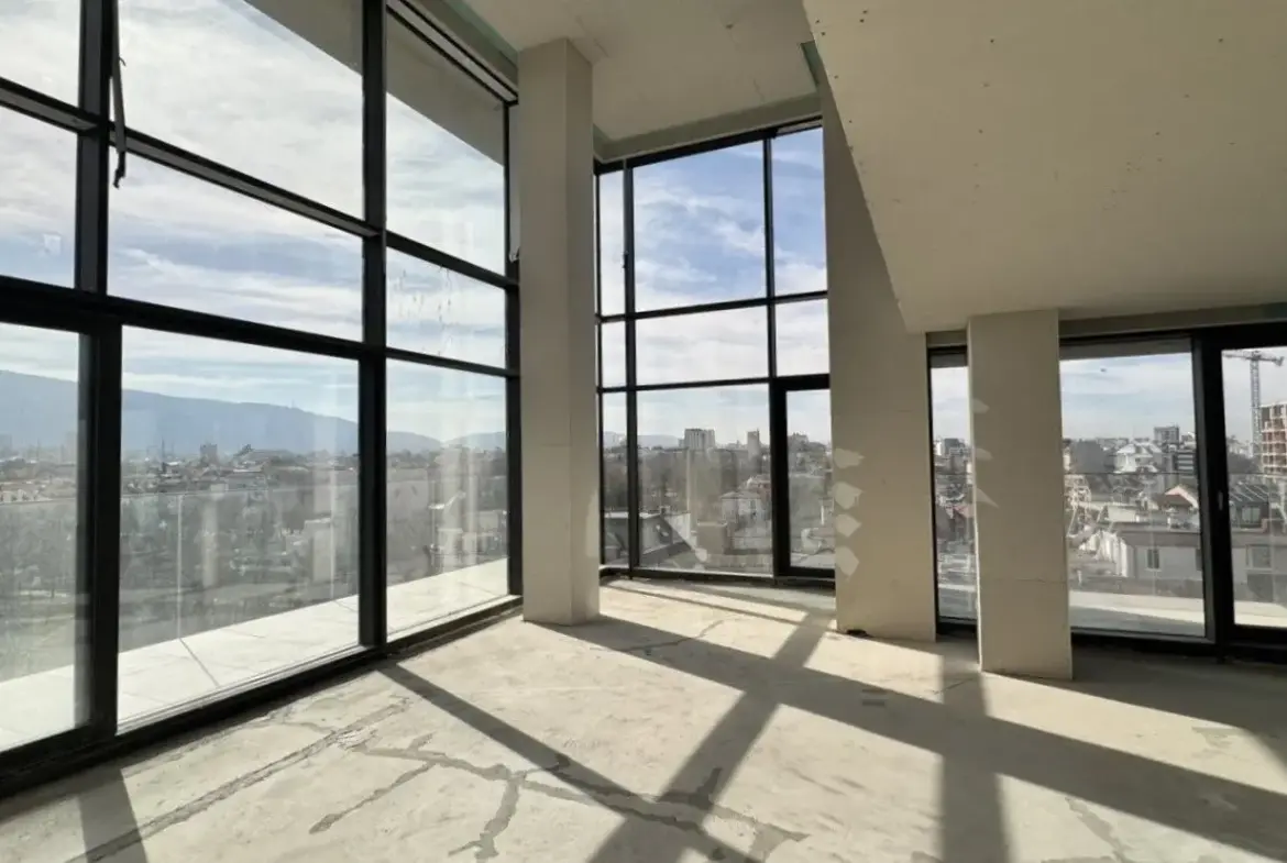 Maisonette in a luxury complex near a park for sale