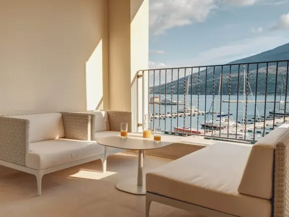 Elegant two-bedroom apartment in Marina Residence