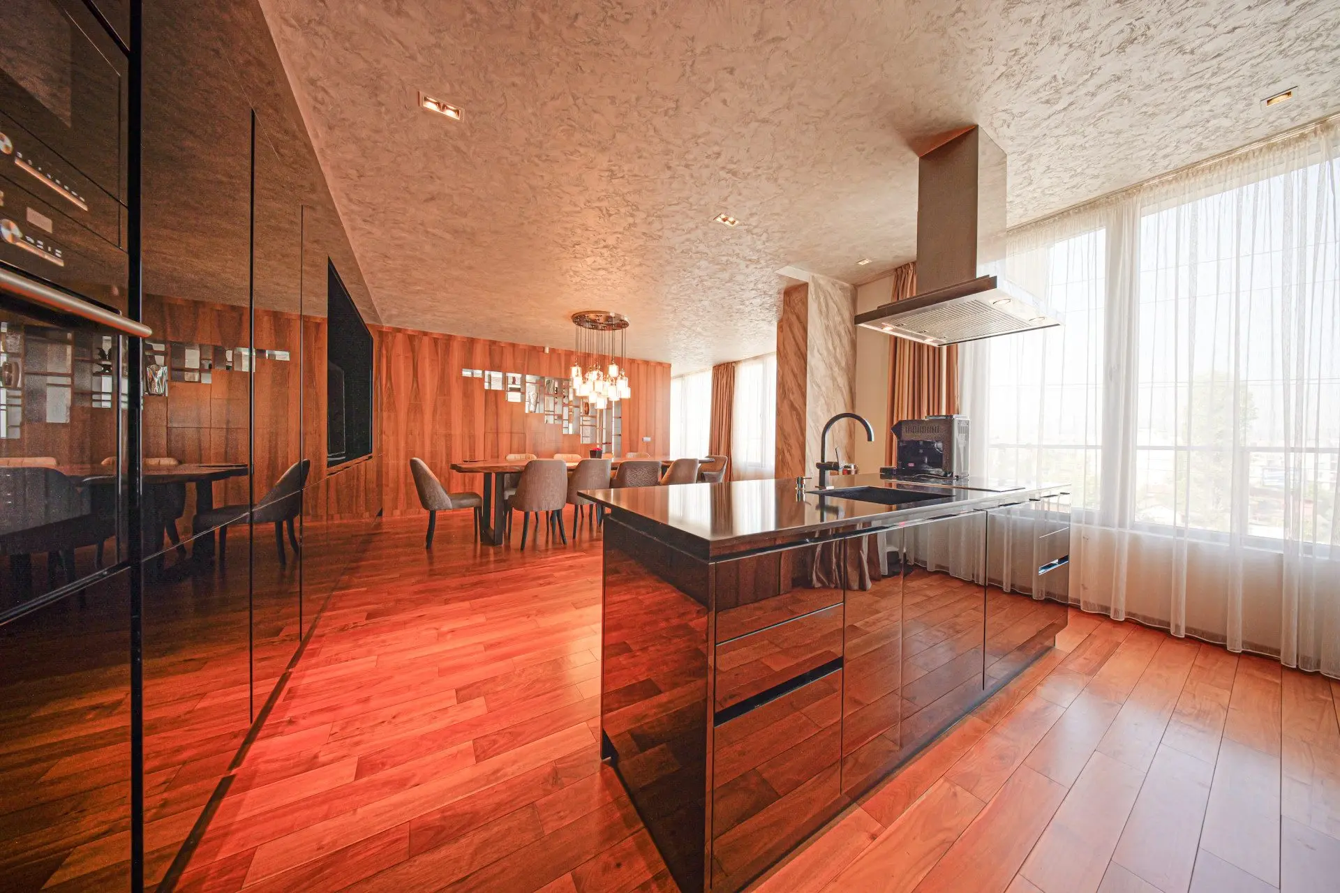 Luxurious penthouse with stunning views in Krastova Vada for sale