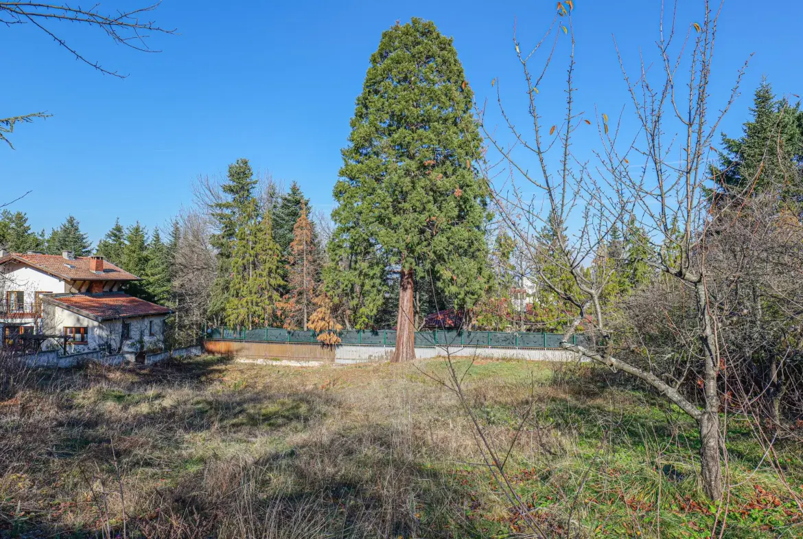 A plot of land in the most prestigious and desirable part of Boyana quarter