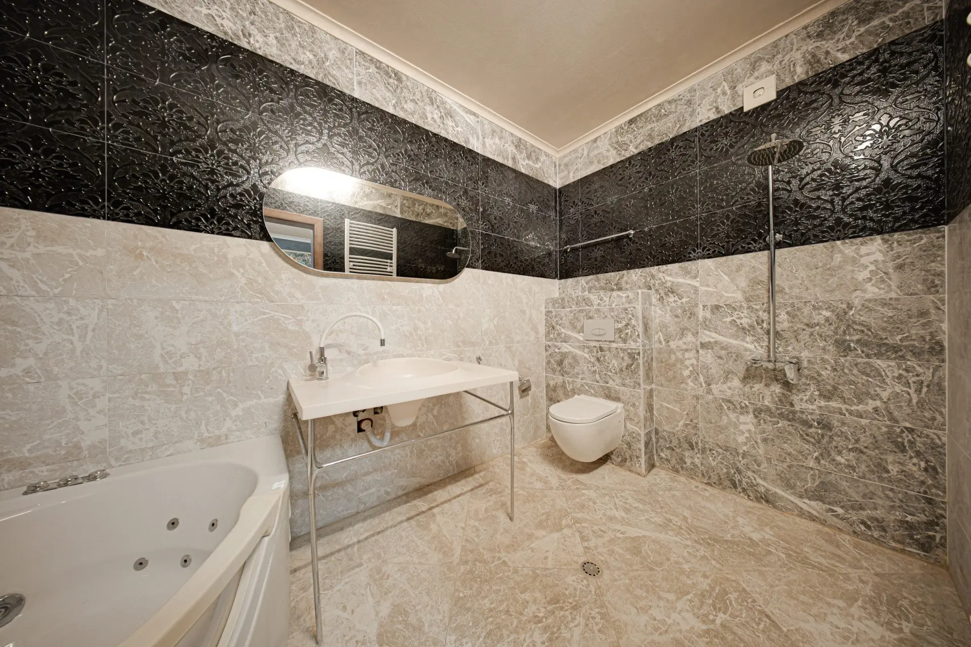 A representative house with a five-acre yard in a prestigious location in Dragalevtsi quarter
