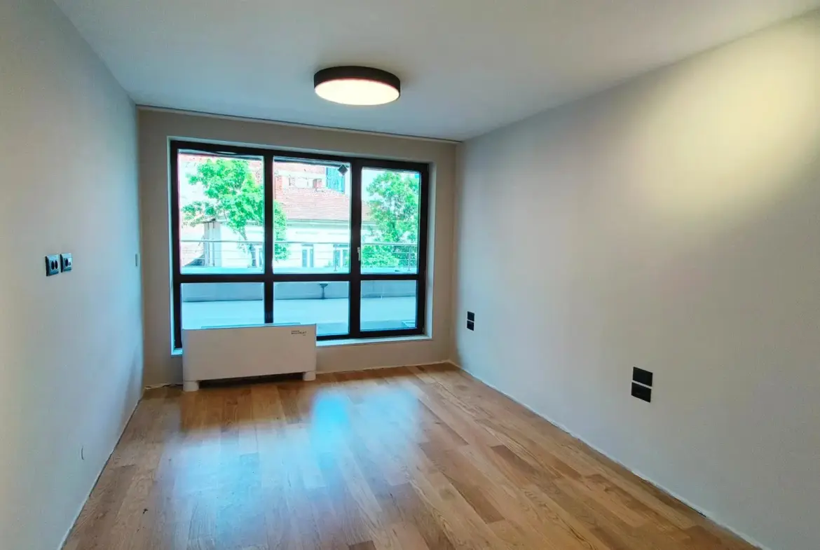 Spacious and fully furnished new apartment in the central part of Sofia