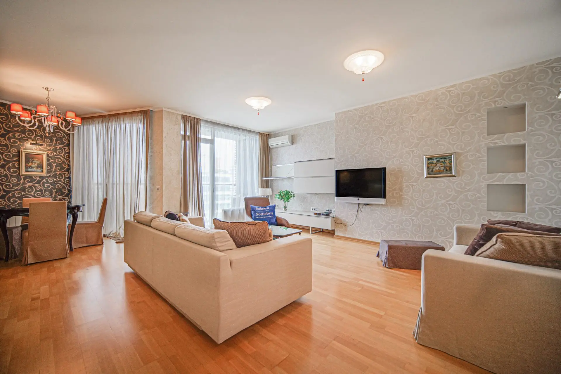 Beautiful designer apartment in Manastirski livadi west for sale
