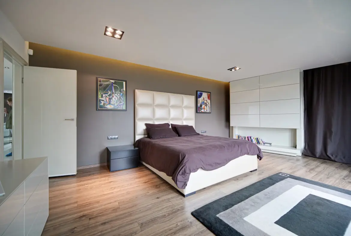 A modern detached house in an excellent location in the town of Bankya