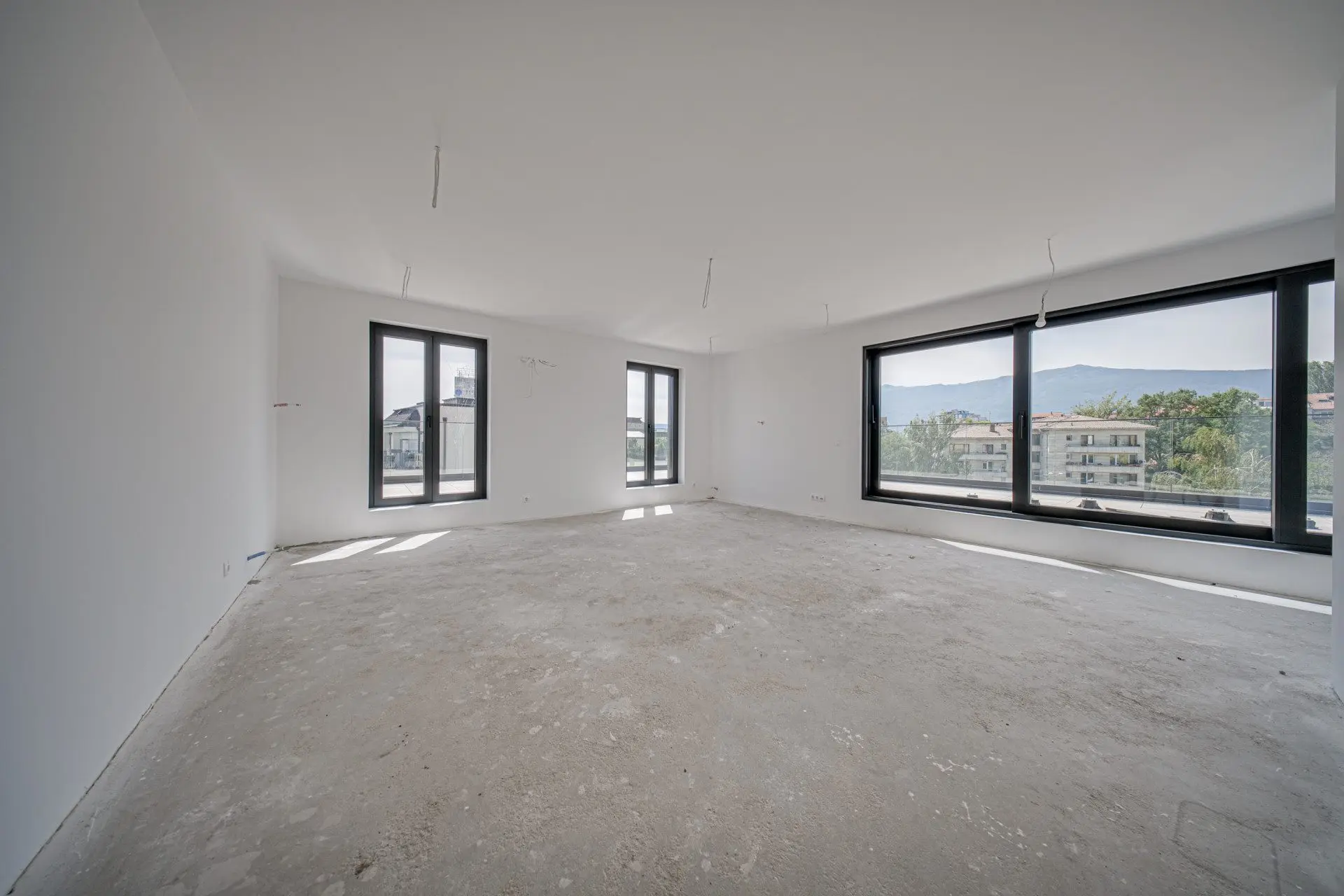 Premium penthouse with unparalleled panorama, space and views in an unparalleled boutique building in Iztok district