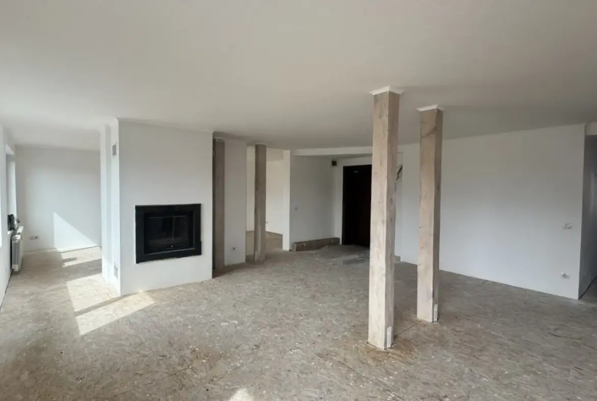 Bright and spacious apartment on Gurko Street for sale